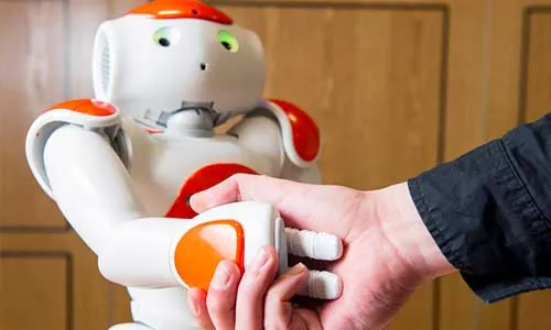 Por ahora, deja a los robots de último.